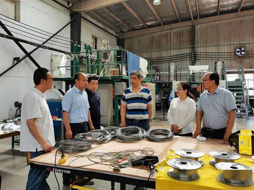 渭南市科技局深入3D打印科技企业孵化器开展高新技术企业申报服务指导工作
